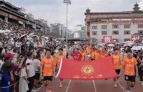 关于岭东金雕队对阵东海雷霆队，UFC小组赛爆冷，门将神扑救主——定海神针仍在的信息-九游官方体育