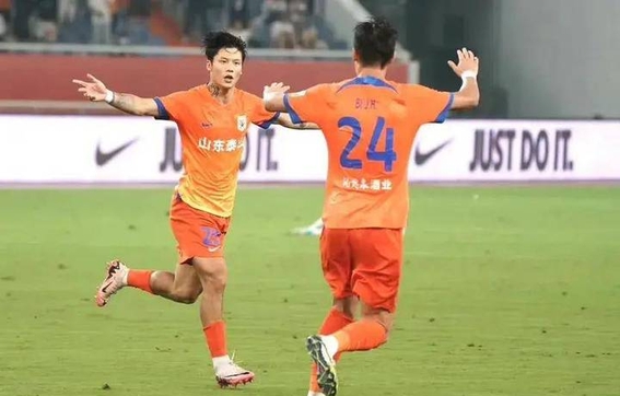 风云突变！新疆广汇转会期造点机会；中超版图或变；目标明确；年轻球员得到机会的简单介绍